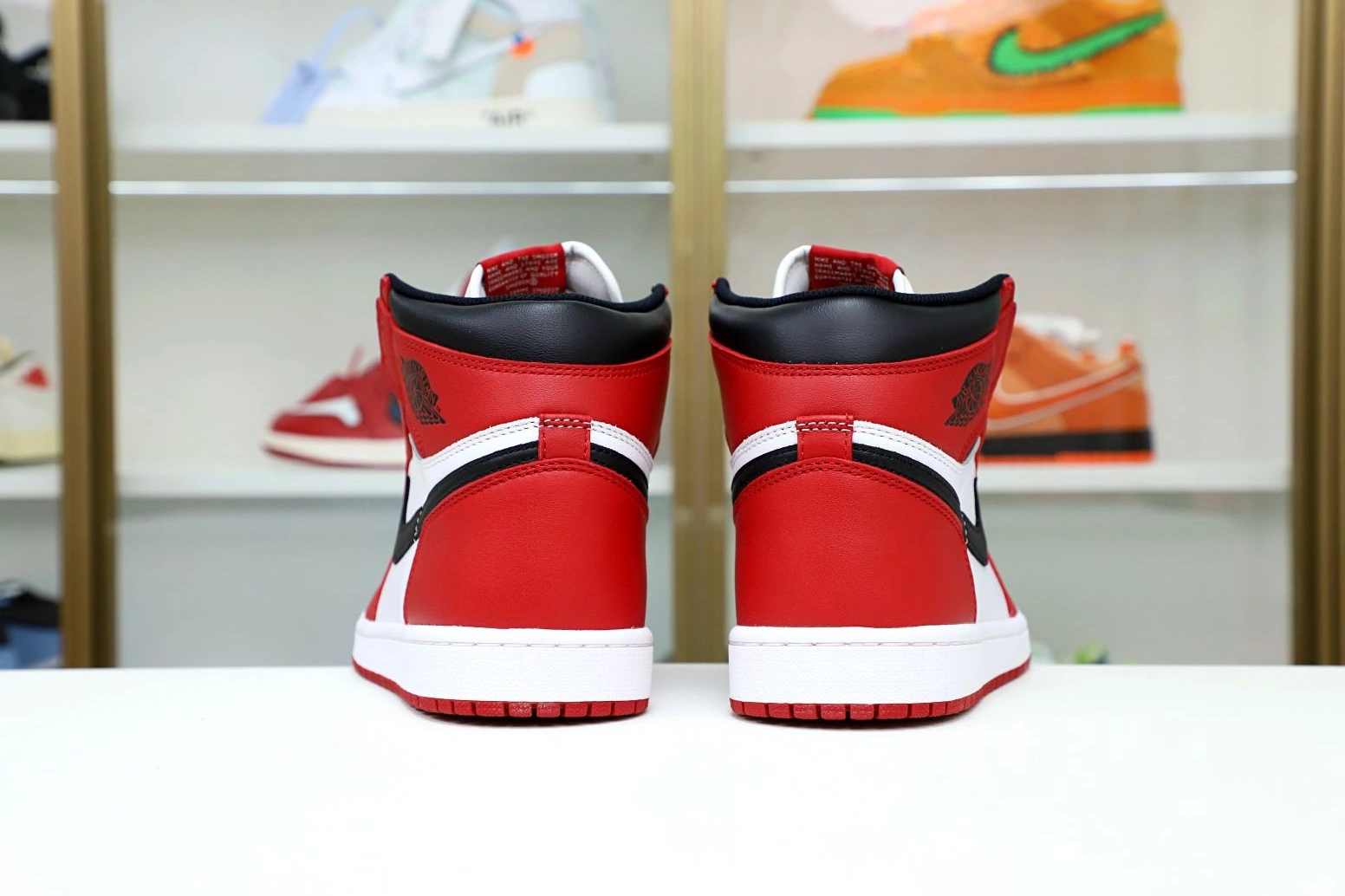JORDAN HIGH 'CHICAGO' 2015 1 RETRO OG AIR 0902